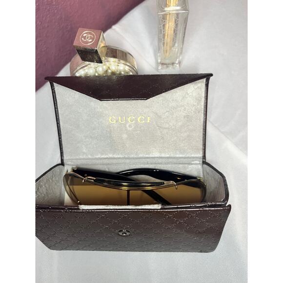 GUCCI Aviator Shield Sunglasses - Picture 8 of 8